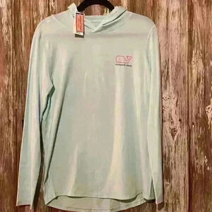NWT VINEYARD VINES 🐳 WOMEN’S GRAPHIC HOODIE TEE